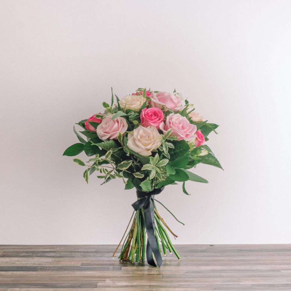 Rosé Roses - Sentiments Flowers