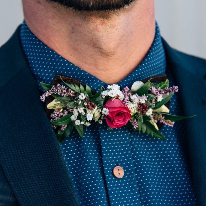 FLORAL BOW TIE